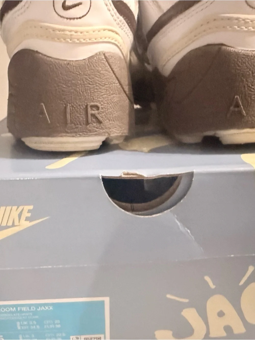 Nike Kids Cream and Brown Mesh Strap Sneakers